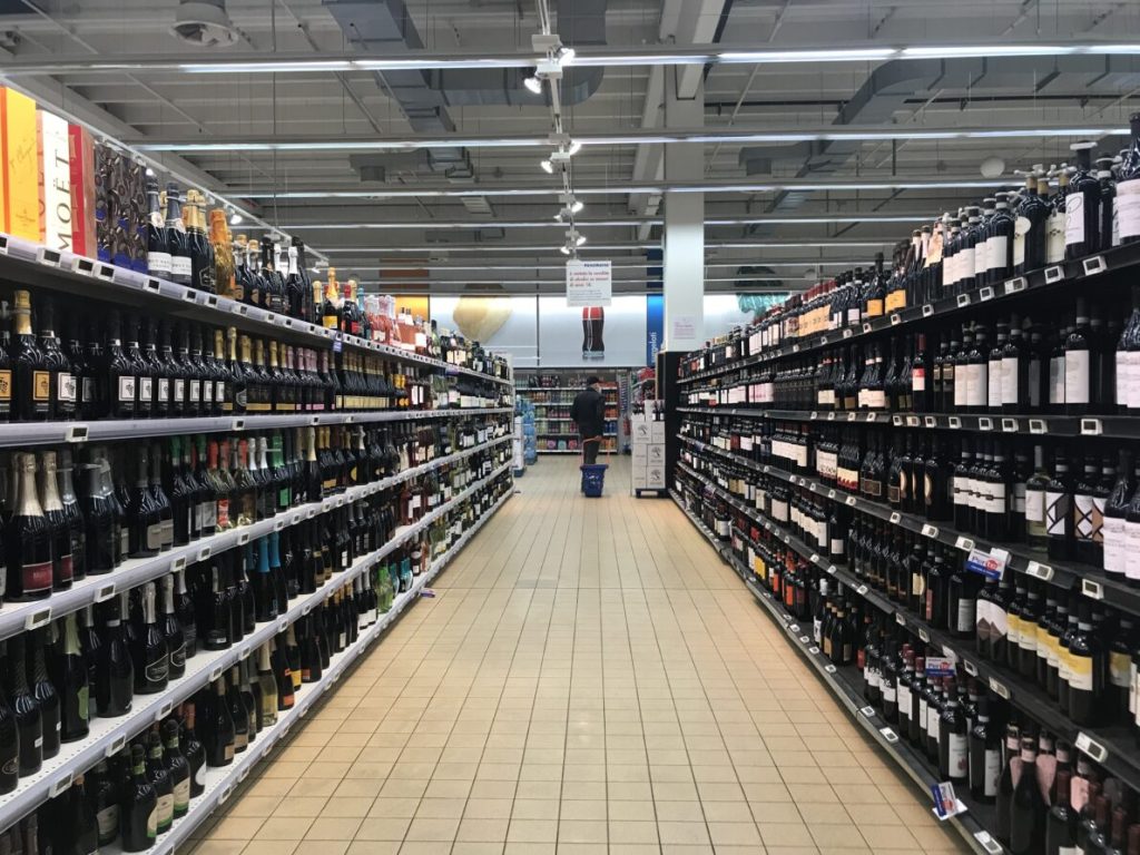 Corsia Vino Supermercato 1