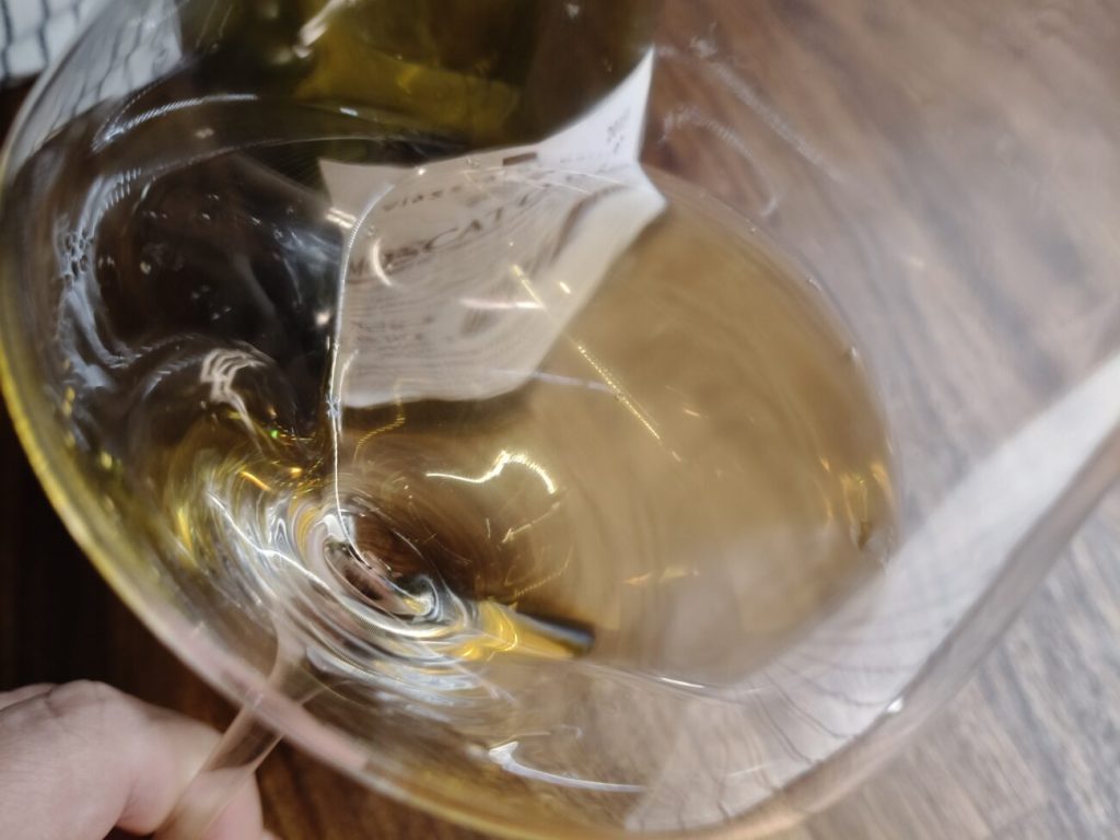 Il vino Il Viaggiator Goloso da non perdere per le Feste moscato d asti il viaggiator goloso iper la grande i negozi vg 7