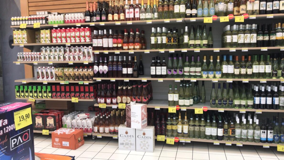 Carrefour Express, Coop e Gulliver: le novità del vino in promo al super