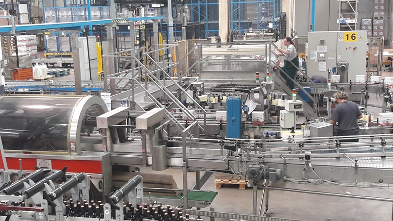 Tavernello Caviro Forli slow wine rock n roll visita stabilimento vinialsupermercato 3